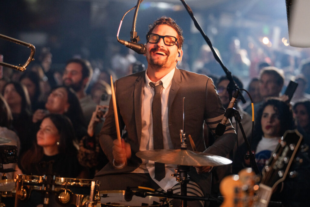 Mau y Ricky en Una Noche con de Unidos en la Mision